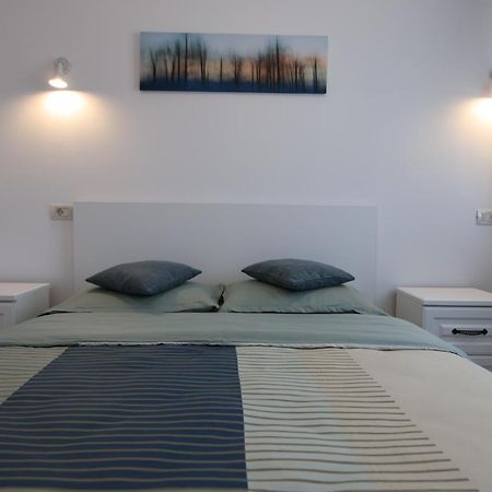 White Apartment Gura Humorului, Bucovina, Voronet Eksteriør billede