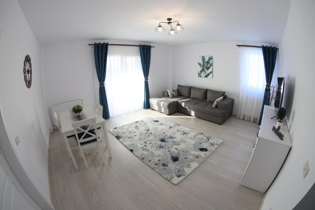 White Apartment Gura Humorului, Bucovina, Voronet Eksteriør billede